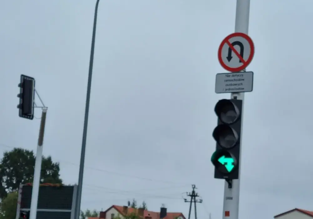 Zakaz zawracania - Co oznacza znak B-23 i jak uniknąć błędów?