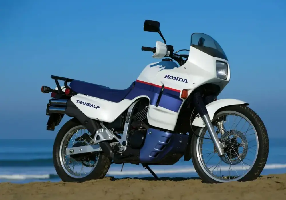 Honda Transalp 650 - czy to wciąż dobry wybór?