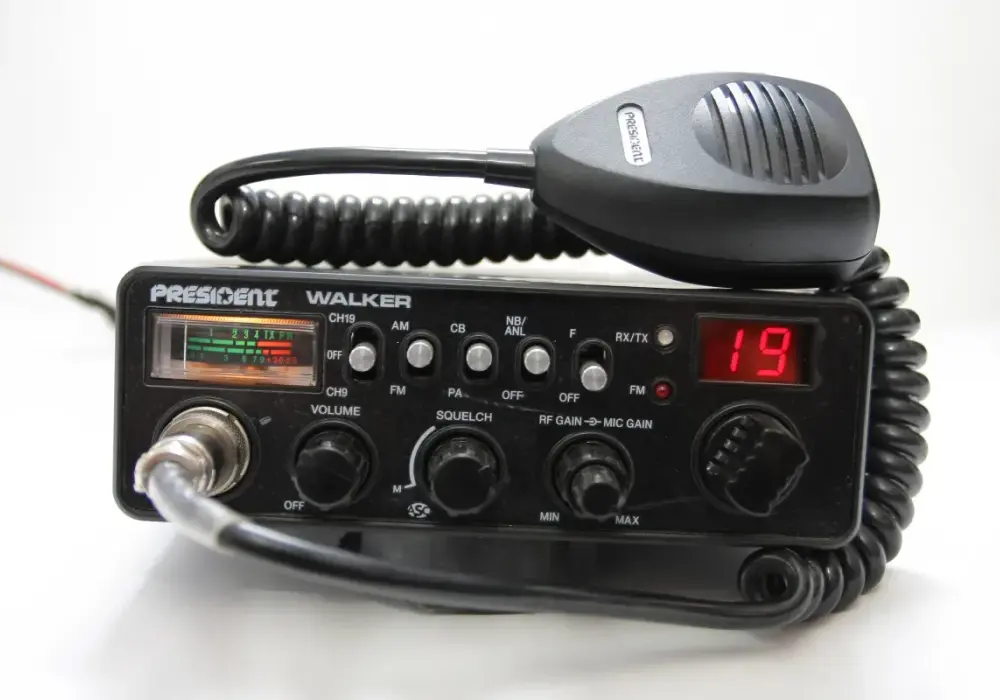 CB radio w Polsce - czy trzeba je rejestrować?