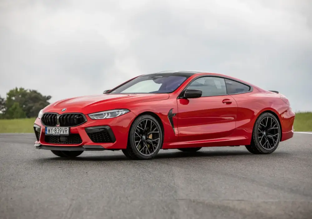BMW 840d - Luksus, moc i niskie spalanie. Czy to wybór z głową?