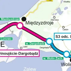 Mapa przedstawia przebieg autostrady A3, z zaznaczonymi odcinkami Świnoujście-Dargobądz i Dargobądz-Troszyn, oraz miejscowościami jak Międzyzdroje i Wolin.