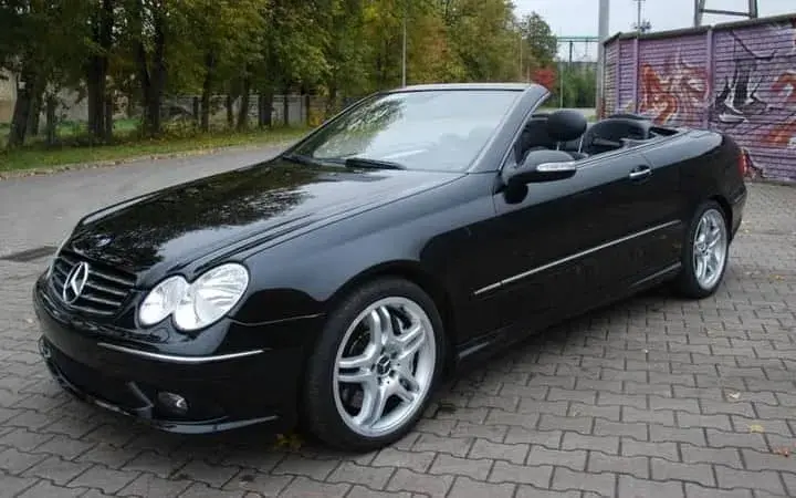 Mercedes-Benz CLK Class - historia, specyfikacje i cechy luksusowego coupe