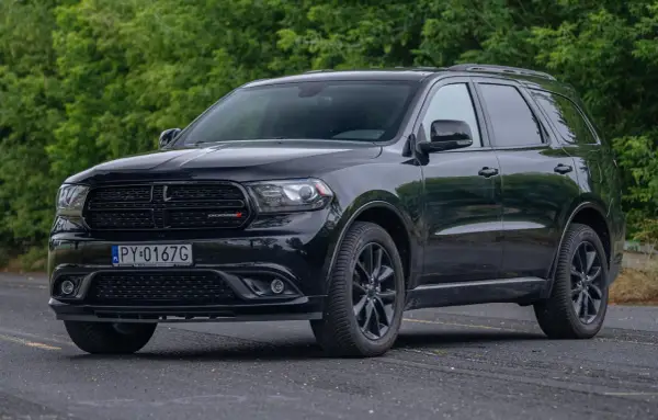 Dodge Durango - opinie, silniki i spalanie. Czy warto go kupić?