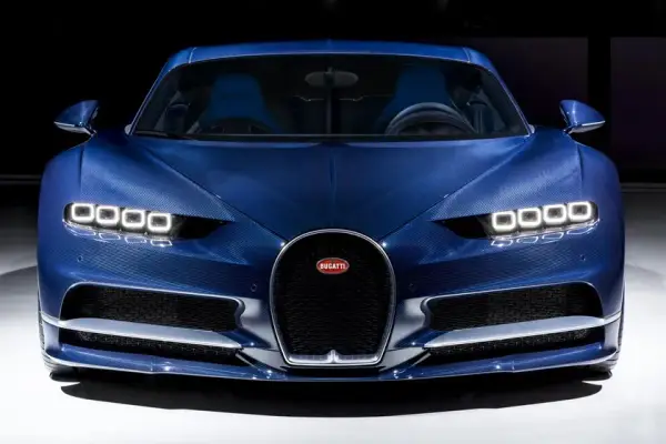 Ile kosztuje bugatti? Ceny nowych i używanych modeli, które zaskakują