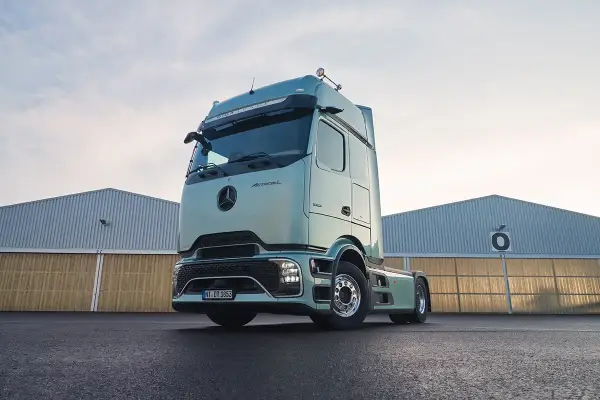 Mercedes Actros MP4 - czy warto go kupić w 2026 roku?