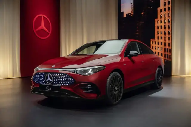 Mercedes 220 - co oznacza ta liczba i który wariant ma sens?