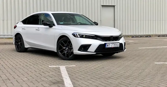 Honda Civic e:HEV - czy to najlepszy kompakt do codziennej jazdy?